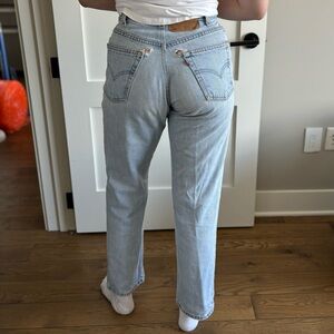 Vintage Levi’s - Distressed Light Wash